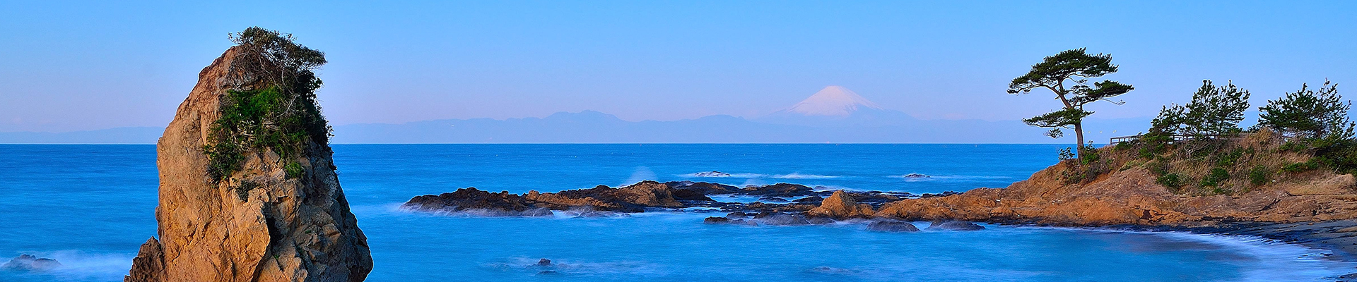 横須賀の海